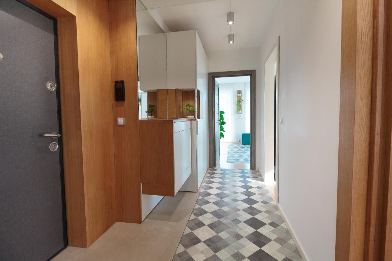 Gold Class Apartments Ams Клуж-Напока Екстериор снимка